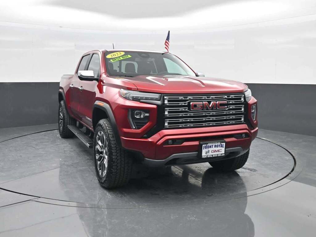 2023 GMC Canyon Denali's photo