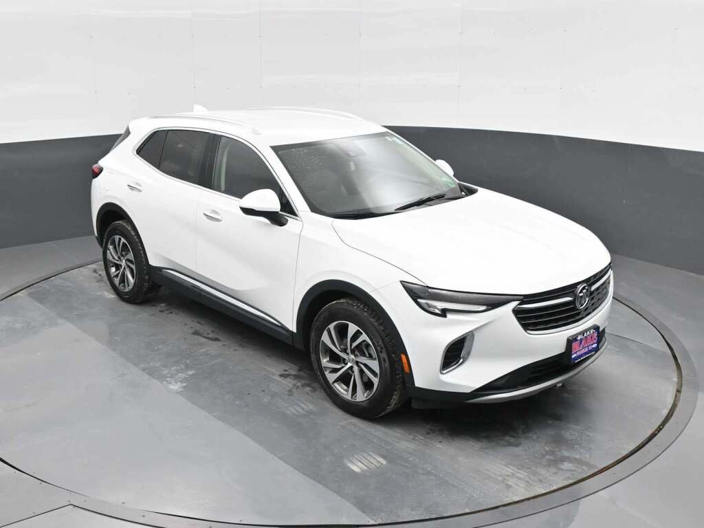 2023 Buick Envision Essence's photo