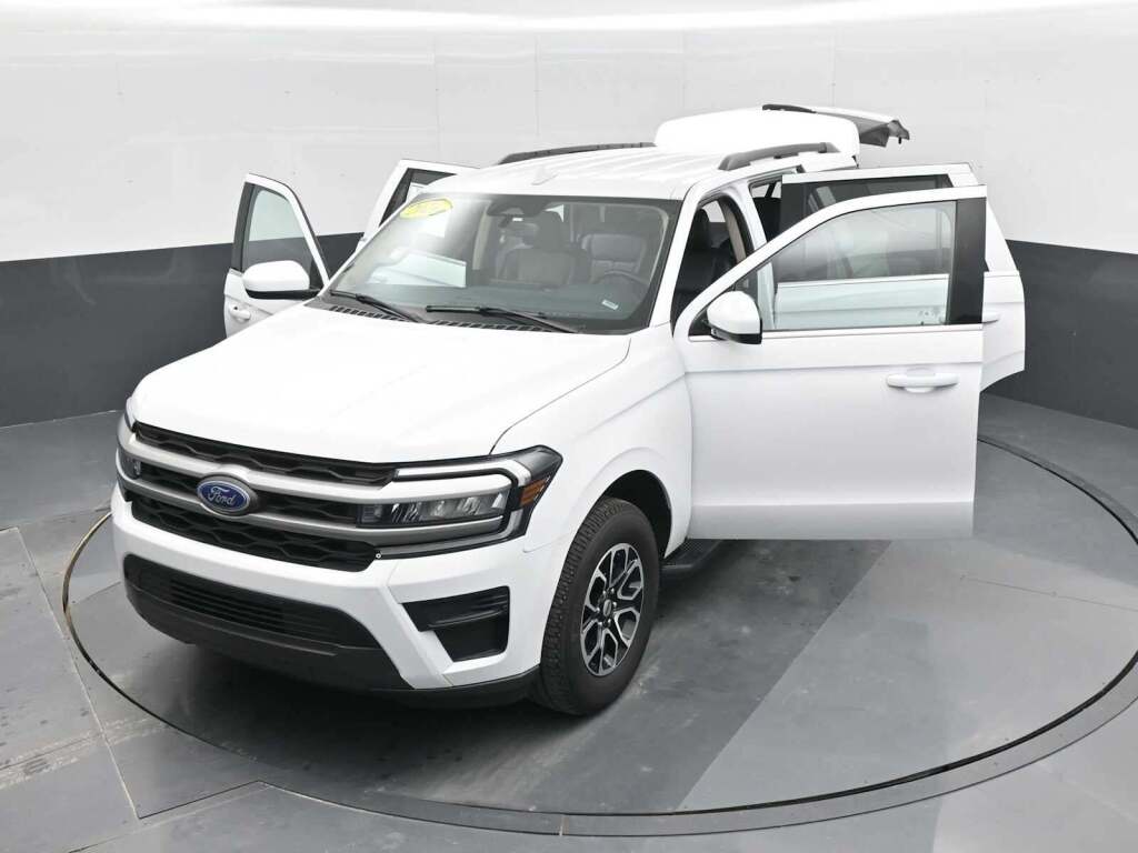 2024 Ford Expedition XLT
