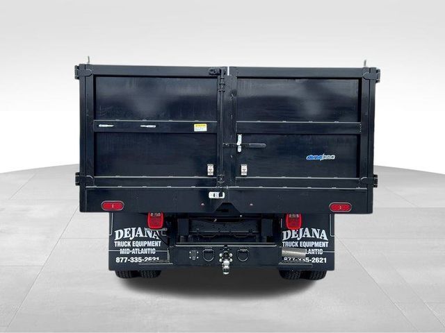 2024 Ram 5500 Chassis Tradesman/SLT