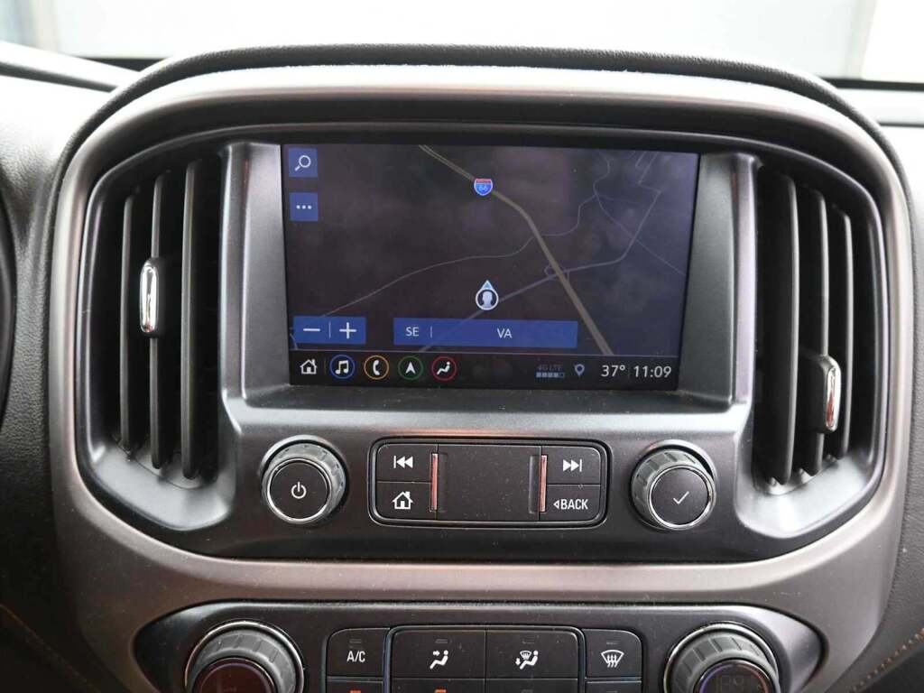 2021 GMC Canyon 4WD Crew Cab Short Box AT4 - Leather