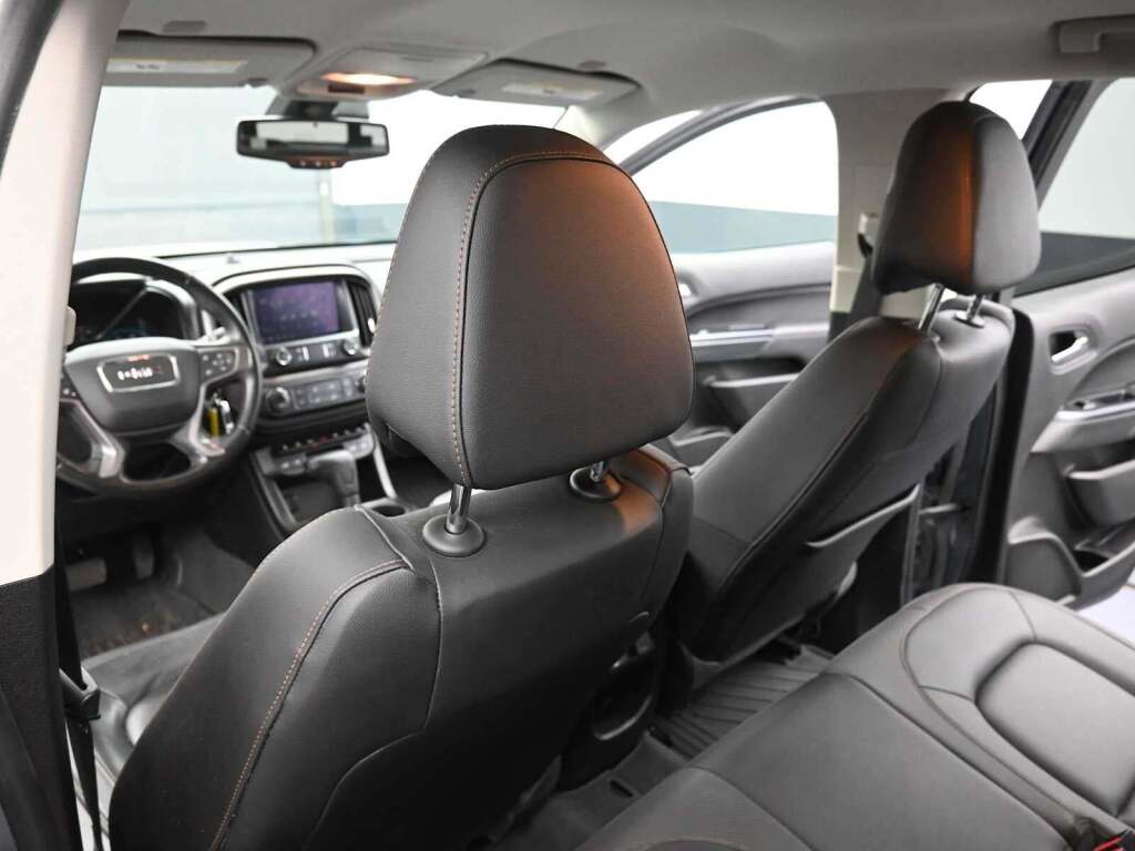 2021 GMC Canyon 4WD Crew Cab Short Box AT4 - Leather