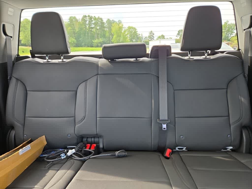 2024 Chevrolet Silverado 3500HD CC Work Truck