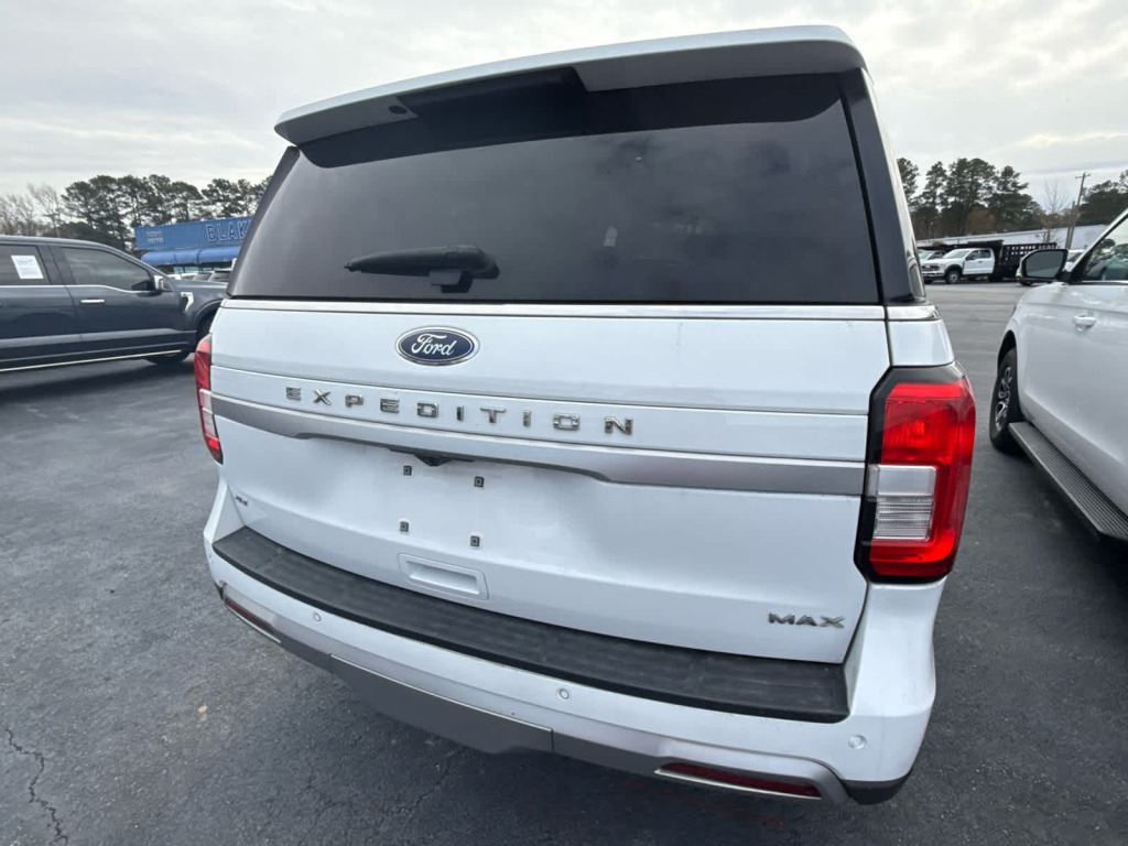 2023 Ford Expedition XLT MAX