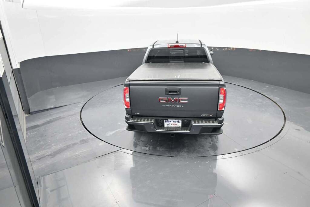 2021 GMC Canyon 4WD Crew Cab Short Box AT4 - Leather