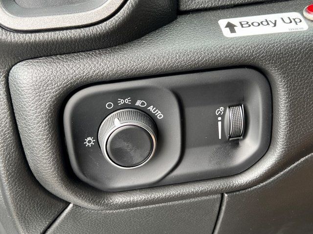 2024 Ram 5500 Chassis Tradesman/SLT