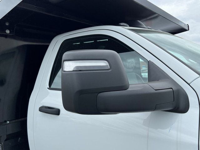 2024 Ram 5500 Chassis Tradesman/SLT