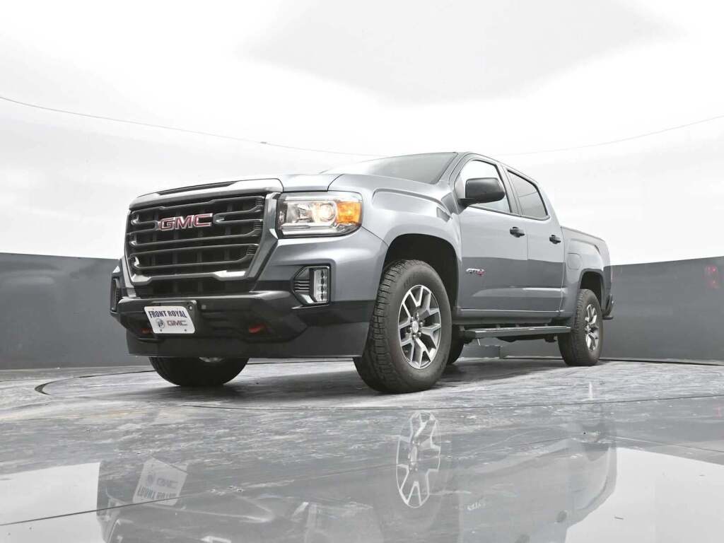 2021 GMC Canyon 4WD Crew Cab Short Box AT4 - Leather