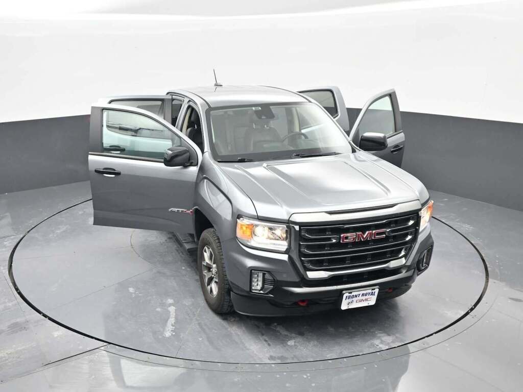2021 GMC Canyon 4WD Crew Cab Short Box AT4 - Leather