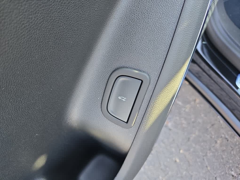 2026 Chevrolet Traverse FWD RS