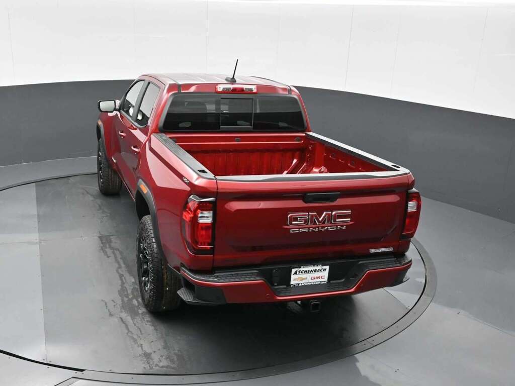 2026 GMC Canyon Elevation, 4WD