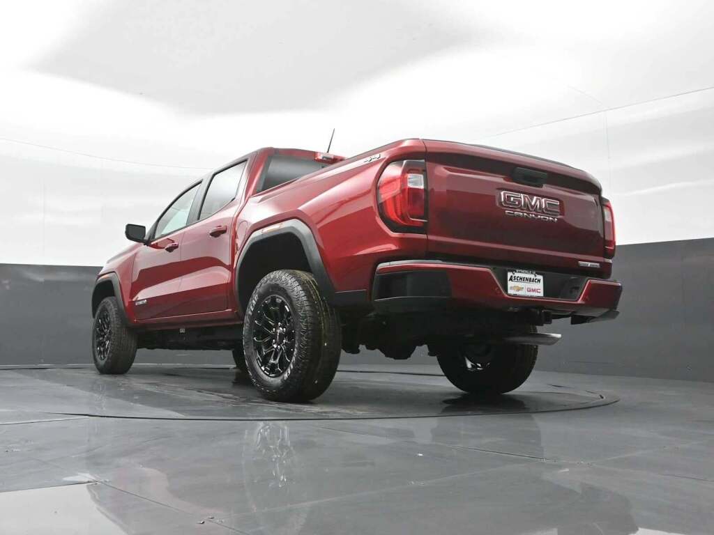 2026 GMC Canyon Elevation, 4WD
