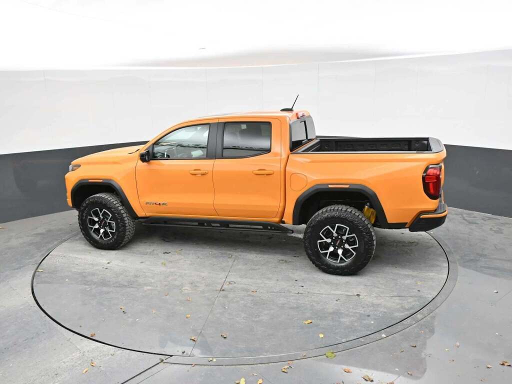 2026 GMC Canyon AT4X, 4WD