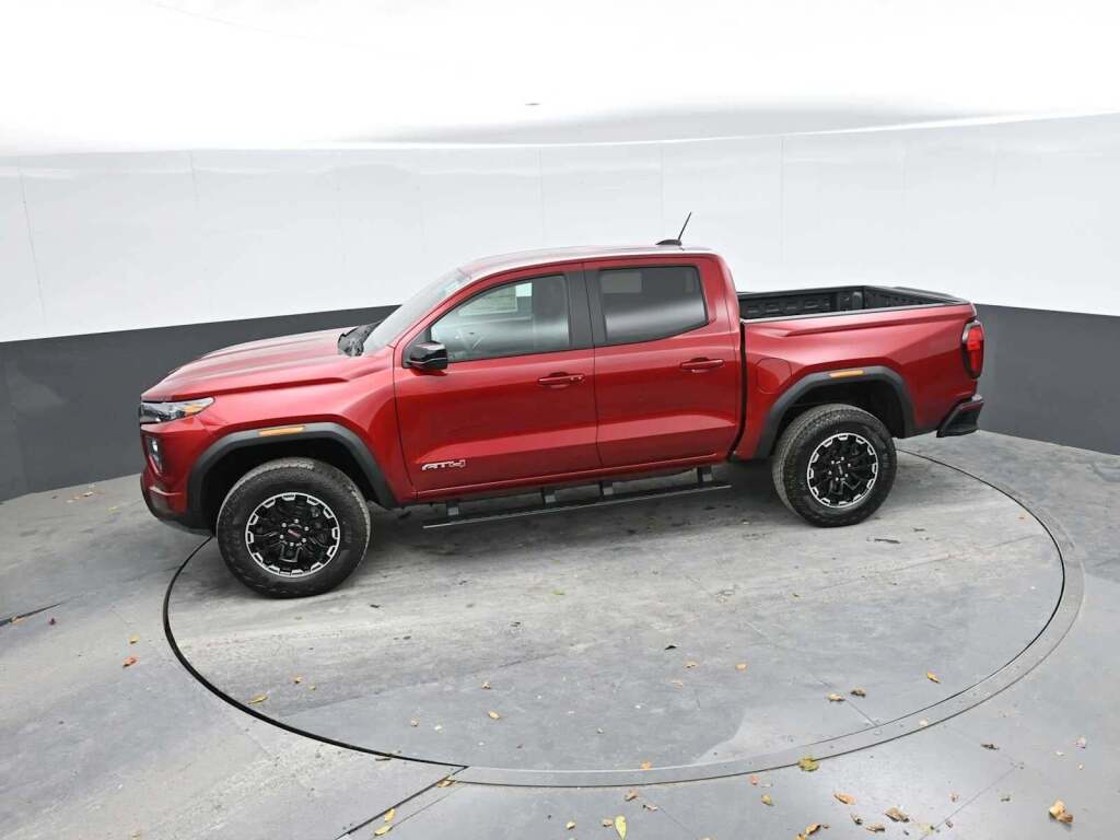 2026 GMC Canyon AT4, 4WD