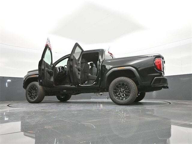 2026 GMC Canyon Elevation, 4WD
