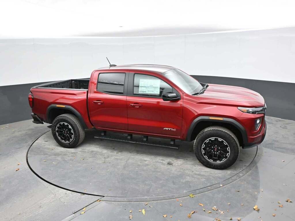 2026 GMC Canyon AT4, 4WD