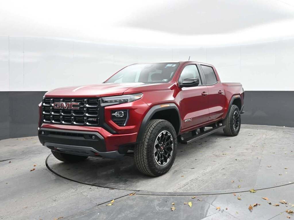 2026 GMC Canyon AT4, 4WD