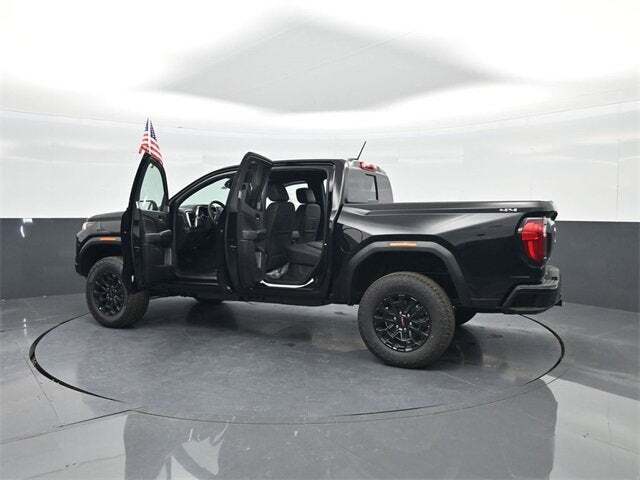 2026 GMC Canyon Elevation, 4WD