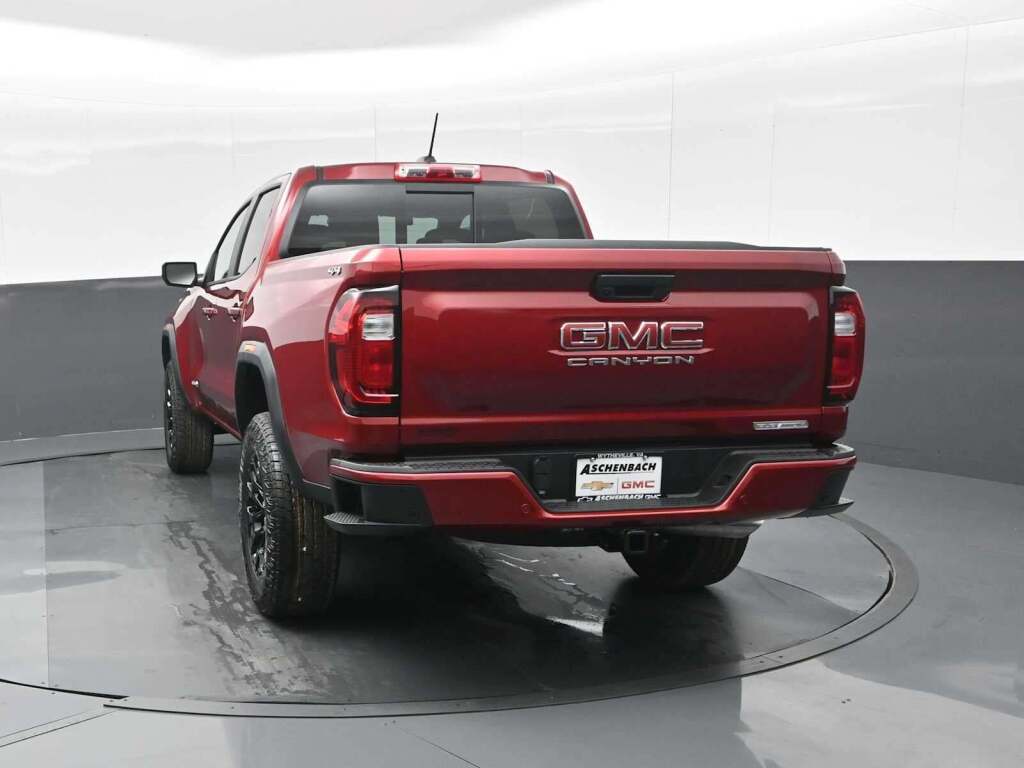 2026 GMC Canyon Elevation, 4WD