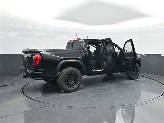 2026 GMC Canyon Elevation, 4WD