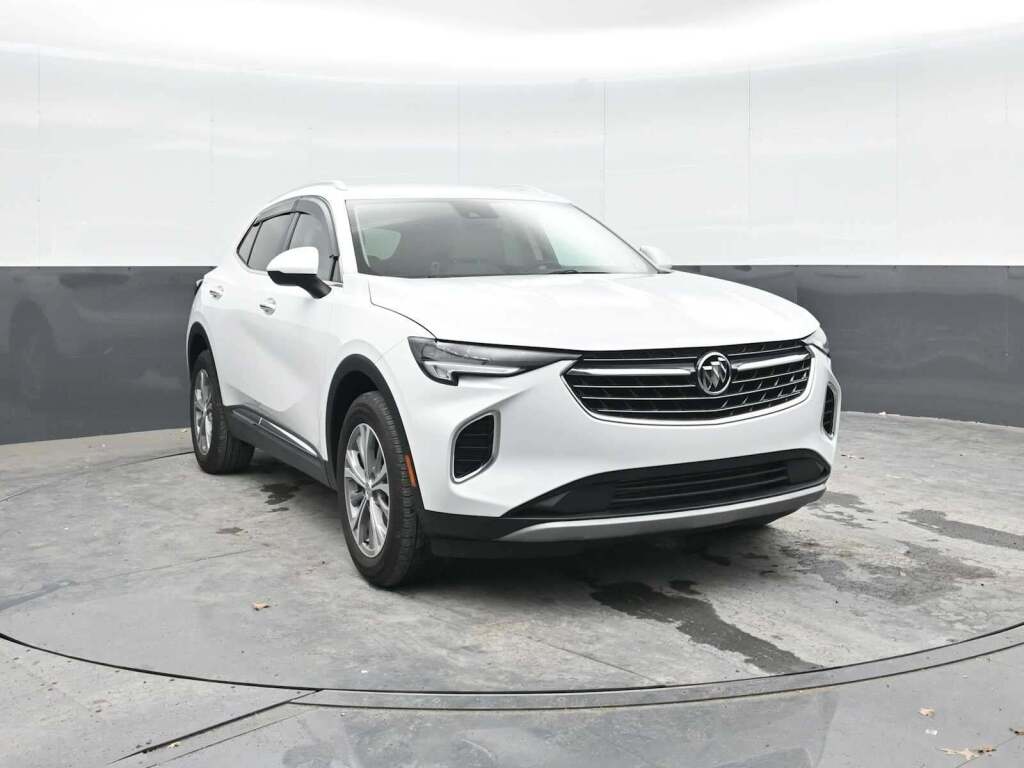 2023 Buick Envision Preferred's photo