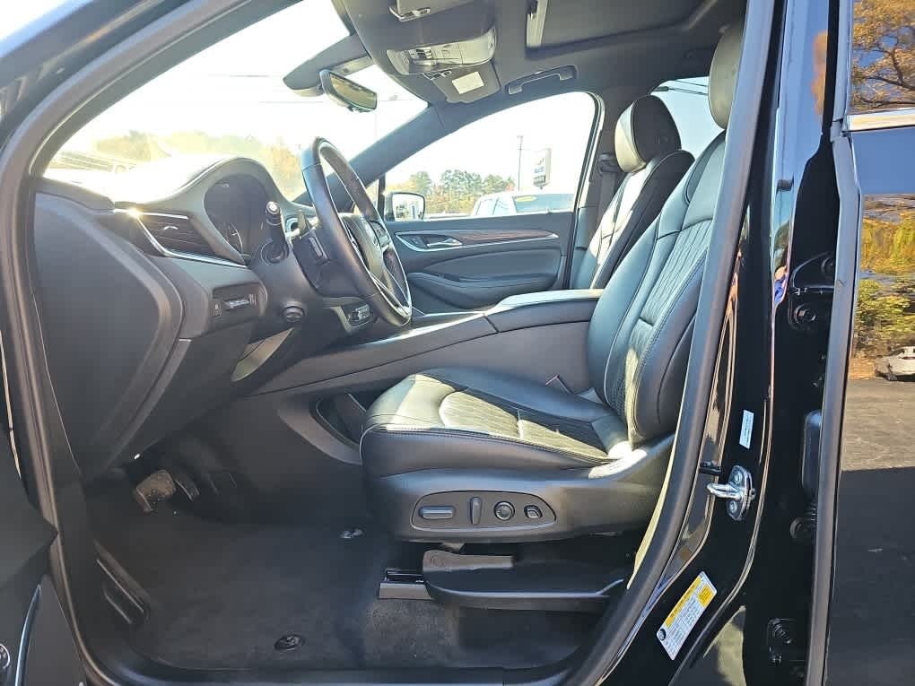 2022 Buick Enclave AWD Avenir