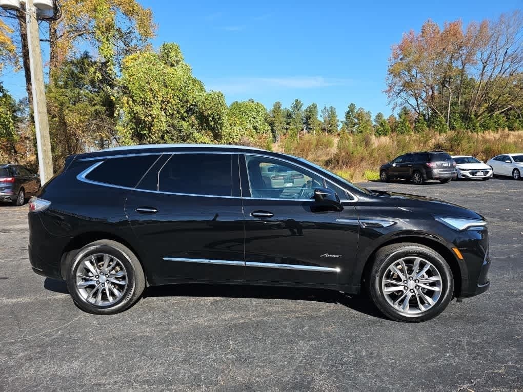 2022 Buick Enclave AWD Avenir