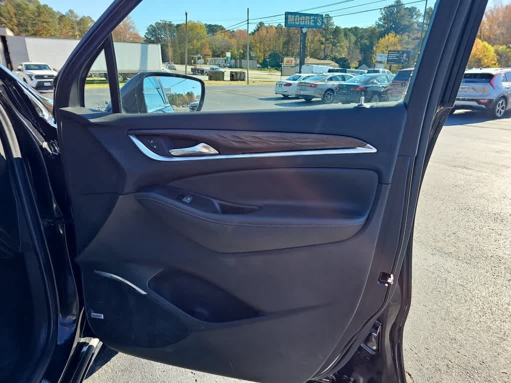 2022 Buick Enclave AWD Avenir