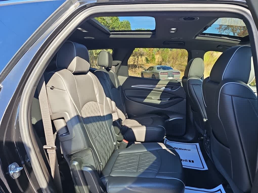 2022 Buick Enclave AWD Avenir