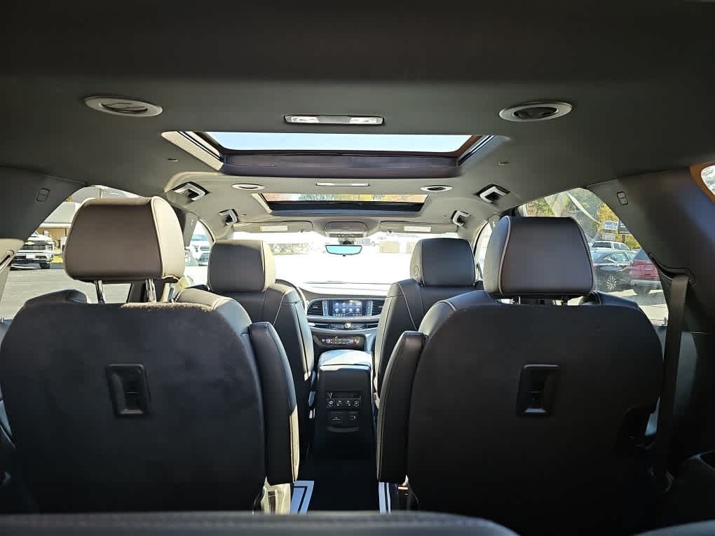 2022 Buick Enclave AWD Avenir
