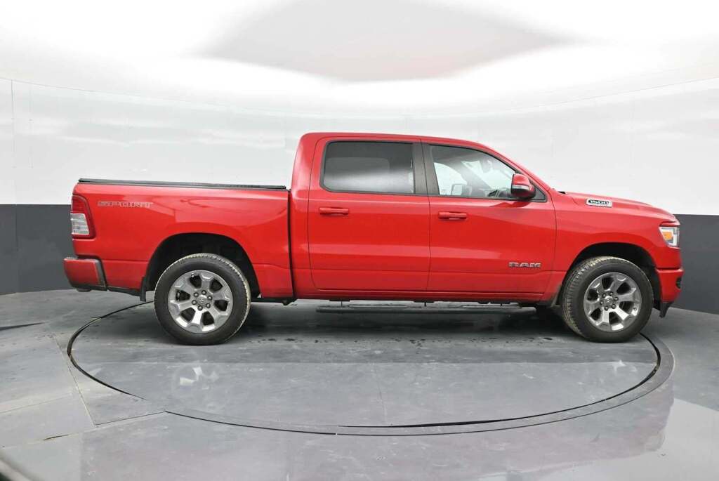 2022 Ram 1500 Big Horn Crew Cab 4x4 5'7" Box
