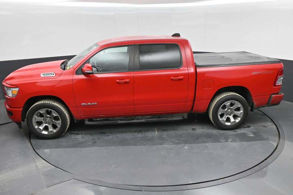 2022 Ram 1500 Big Horn Crew Cab 4x4 5'7" Box