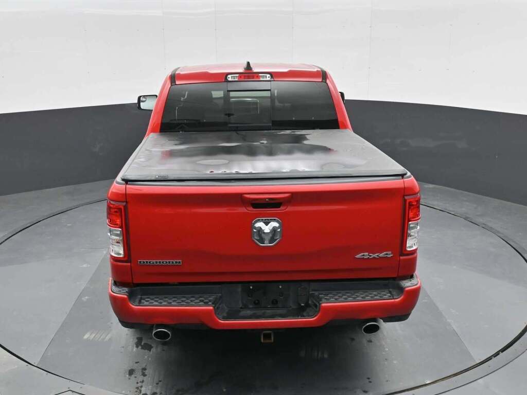2022 Ram 1500 Big Horn Crew Cab 4x4 5'7" Box