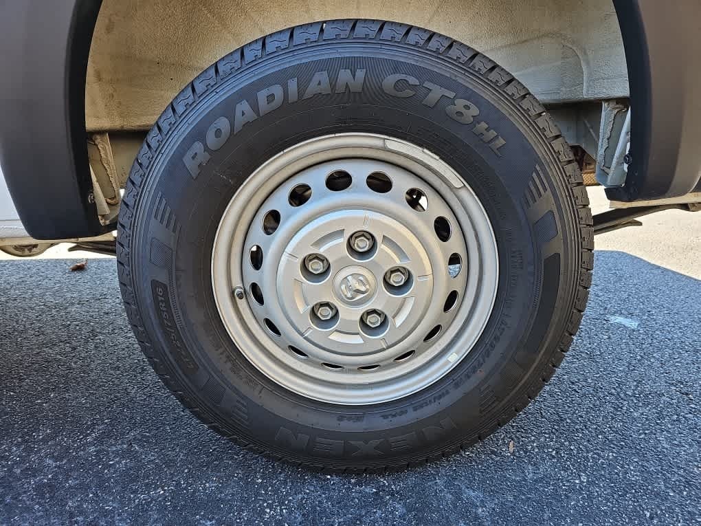 2025 Ram ProMaster 2500 Cargo Van Tradesman Low Roof 136" WB w/Pass Seat