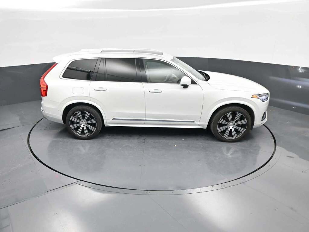 2022 Volvo XC90 T6 Inscription 6 Passenger