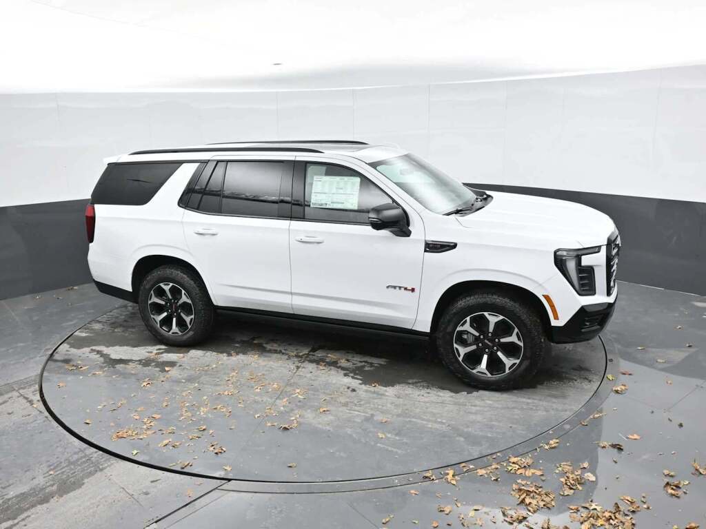 2026 GMC Yukon 4WD AT4