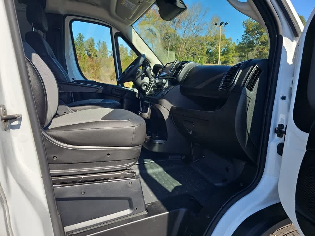 2025 Ram ProMaster 2500 Cargo Van Tradesman Low Roof 136" WB w/Pass Seat