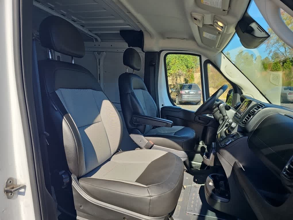 2025 Ram ProMaster 2500 Cargo Van Tradesman Low Roof 136" WB w/Pass Seat