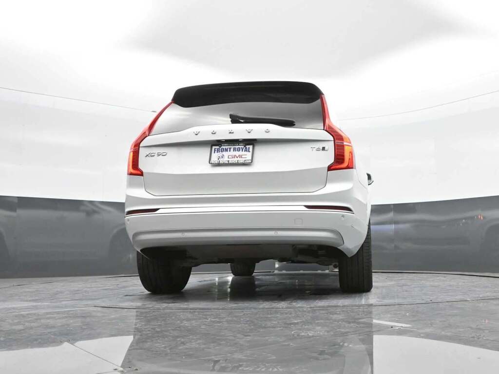 2022 Volvo XC90 T6 Inscription 6 Passenger