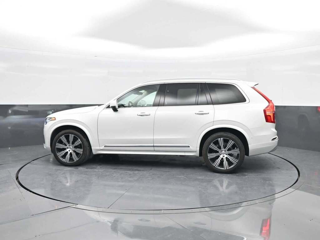 2022 Volvo XC90 T6 Inscription 6 Passenger
