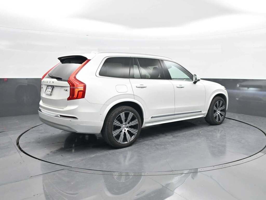 2022 Volvo XC90 T6 Inscription 6 Passenger