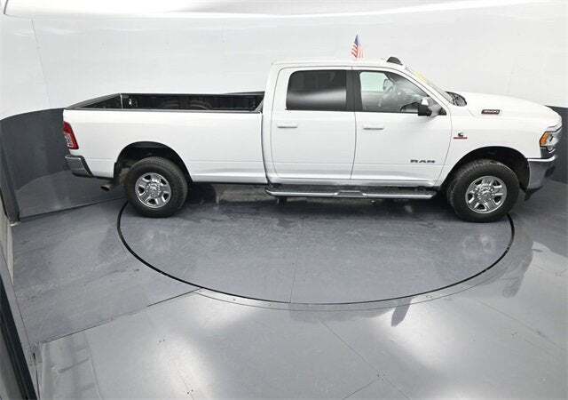 2022 Ram 3500 Big Horn Crew Cab 4x4 8' Box