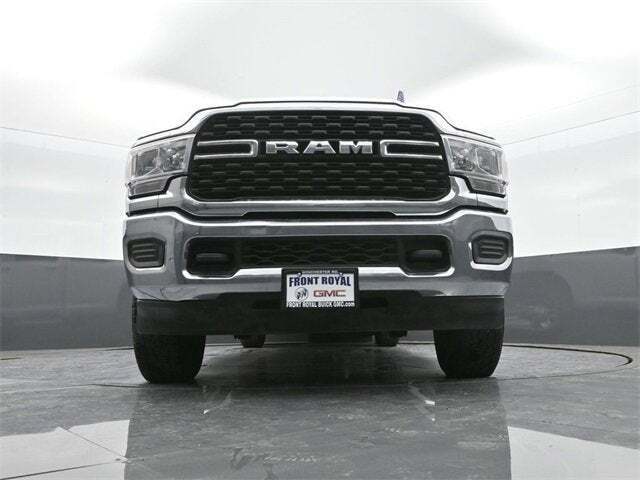 2022 Ram 3500 Big Horn Crew Cab 4x4 8' Box