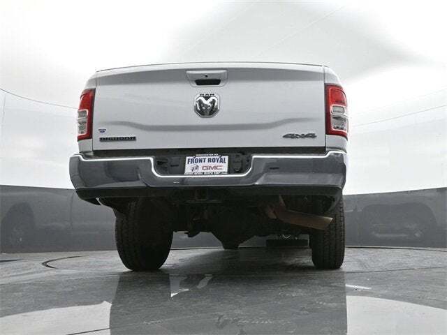 2022 Ram 3500 Big Horn Crew Cab 4x4 8' Box