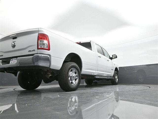 2022 Ram 3500 Big Horn Crew Cab 4x4 8' Box