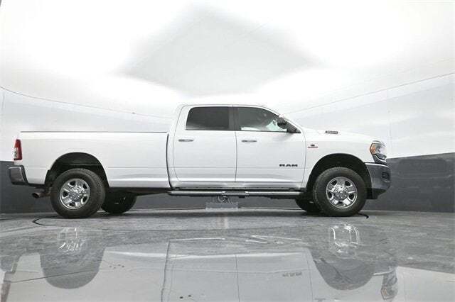 2022 Ram 3500 Big Horn Crew Cab 4x4 8' Box