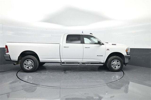 2022 Ram 3500 Big Horn Crew Cab 4x4 8' Box