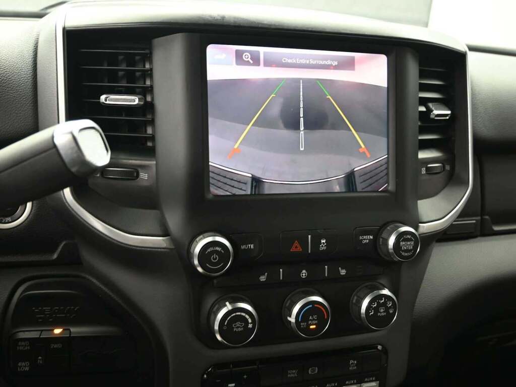 2022 Ram 2500 Big Horn Crew Cab 4x4 6'4" Box