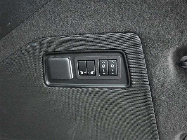 2023 Cadillac Escalade ESV 4WD Premium Luxury Platinum