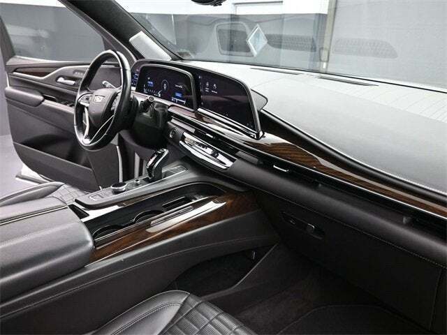 2023 Cadillac Escalade ESV 4WD Premium Luxury Platinum